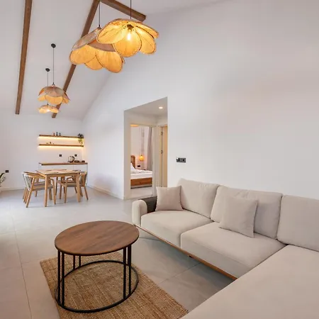 Rota Kilidonia Suites&villas * Karaoz