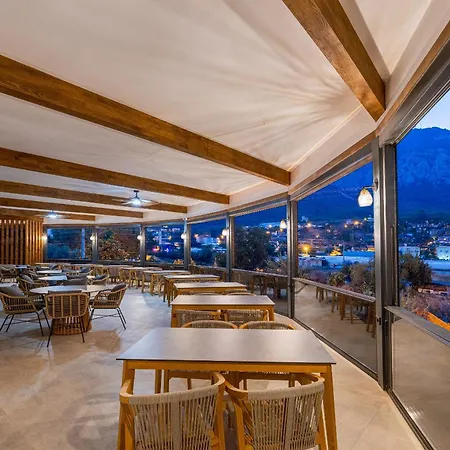 Rota Kilidonia Suites&villas كاراوز