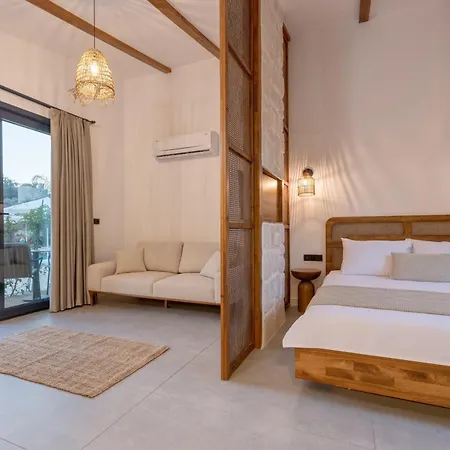 Rota Kilidonia Suites&villas Karaoz