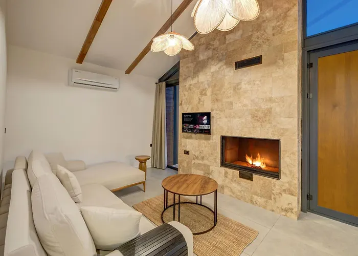 Rota Kilidonia Suites&villas Karaoz